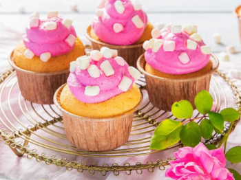 Curiosità e segreti sui cupcake: tutto ciò che c’è da sapere per preparare il frosting perfetto!